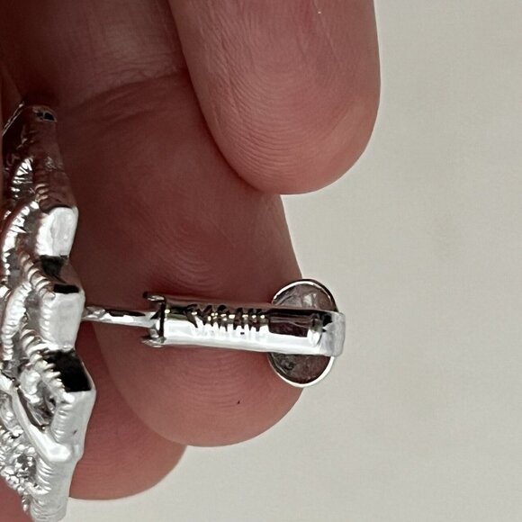 Vintage 1973 Sarah Coventry Silver Mesh Trellis Clip On Earrings - Picture 7 of 12